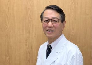 【研究者インタビュー】世界初の治療薬を生んだ研究者が語る、開発の舞台裏と酸化ストレスというアプローチ